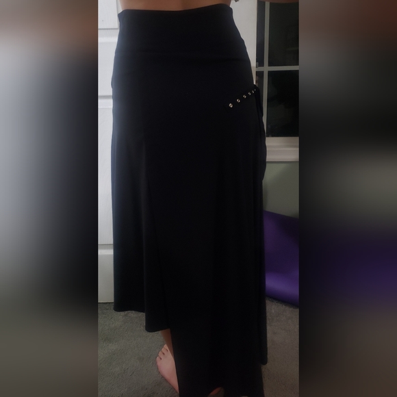 NY 77 asymmetrical pocket skirt - Picture 4 of 8
